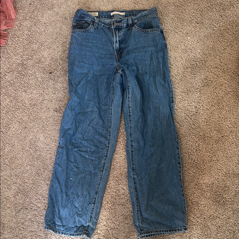 Baggy Dad Levi’s jeans